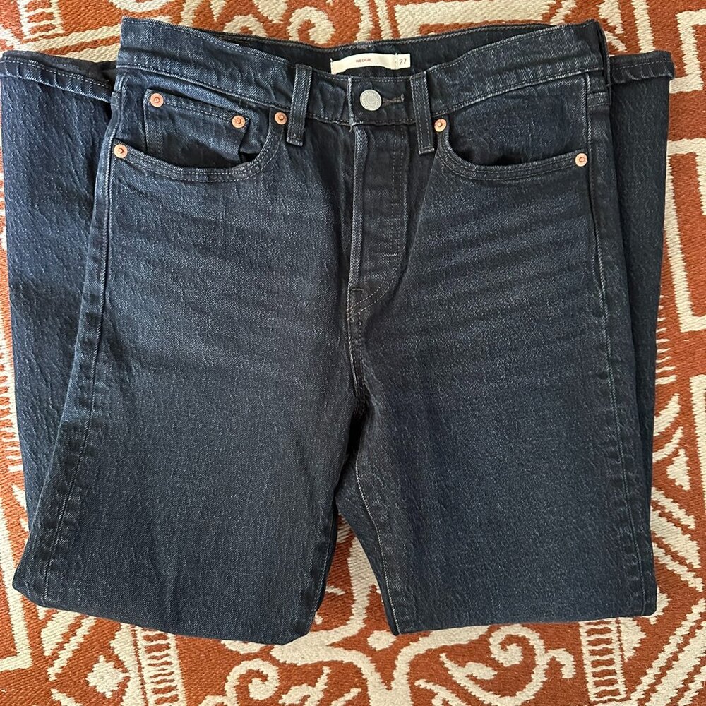 Levi's Icon Wedgie Fit Ankle Jeans | W27